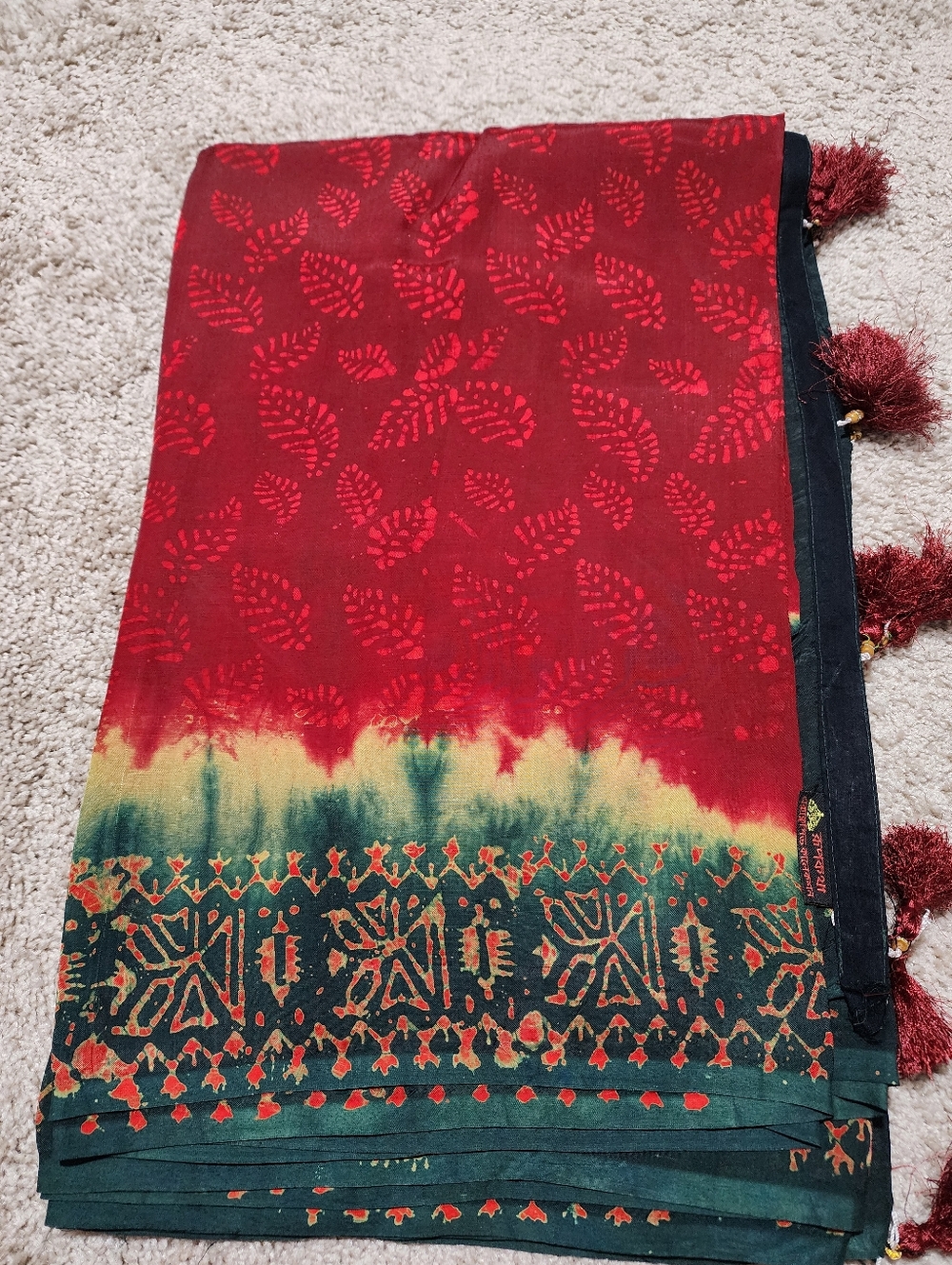 Red and Green Printed Tie Dye Batik Silk Printed Tassel Saree/sari